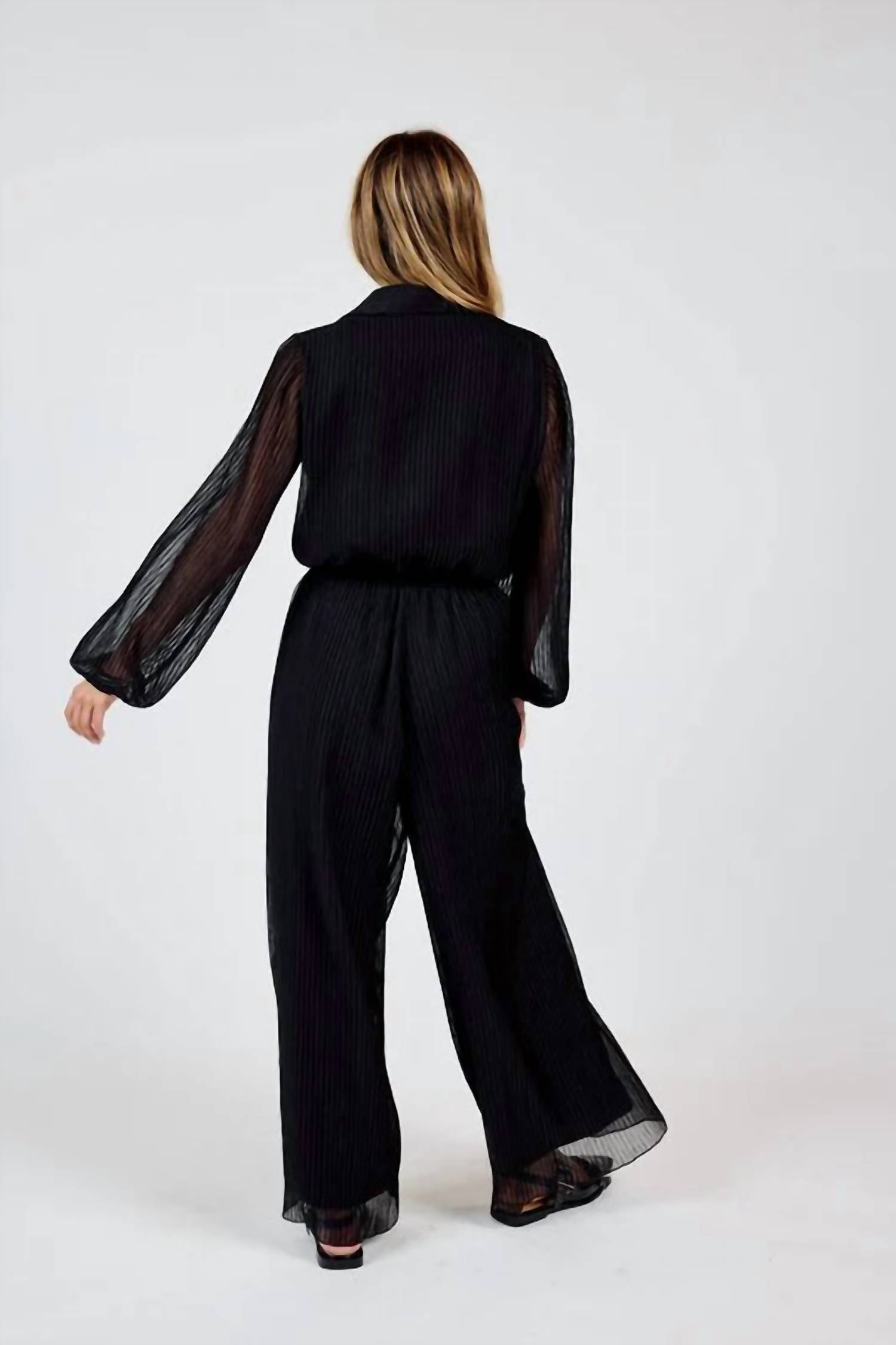 Sadie & Sage - Gathering Button Up Jumpsuit