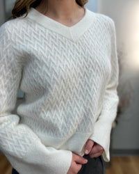 Closed - Long Sleeve V-Neck Pullover
