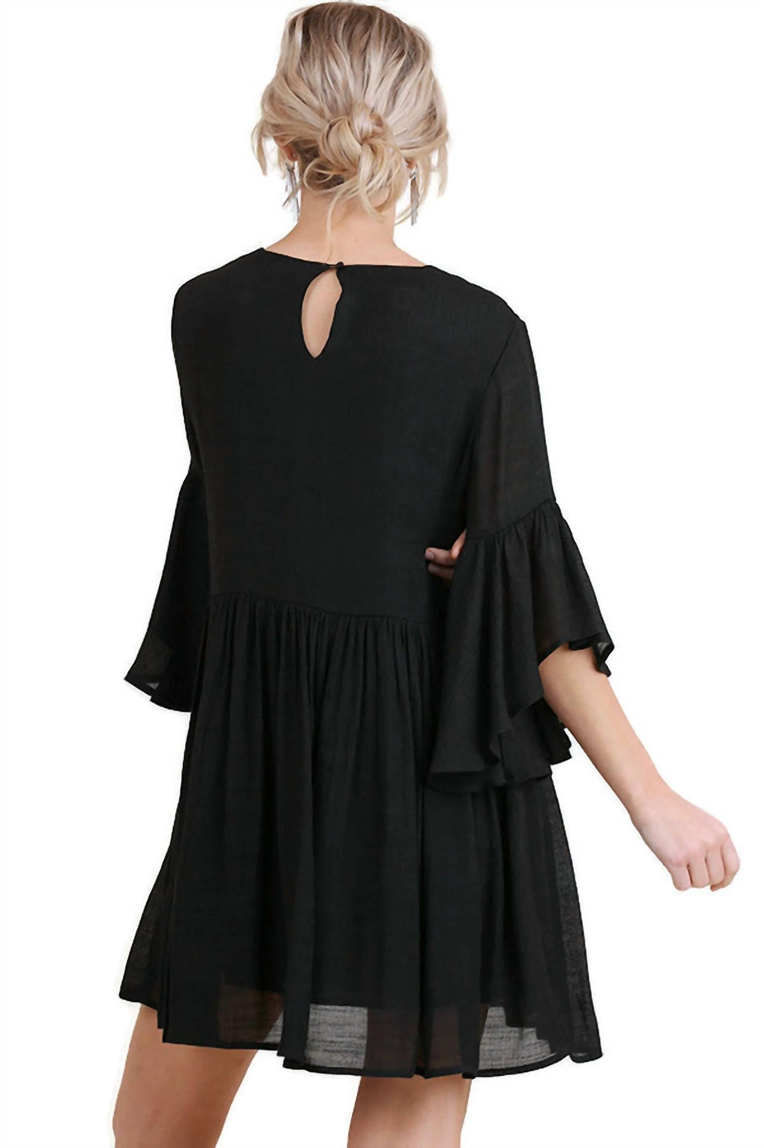 Umgee - Floral Embroidered Keyhole Dress