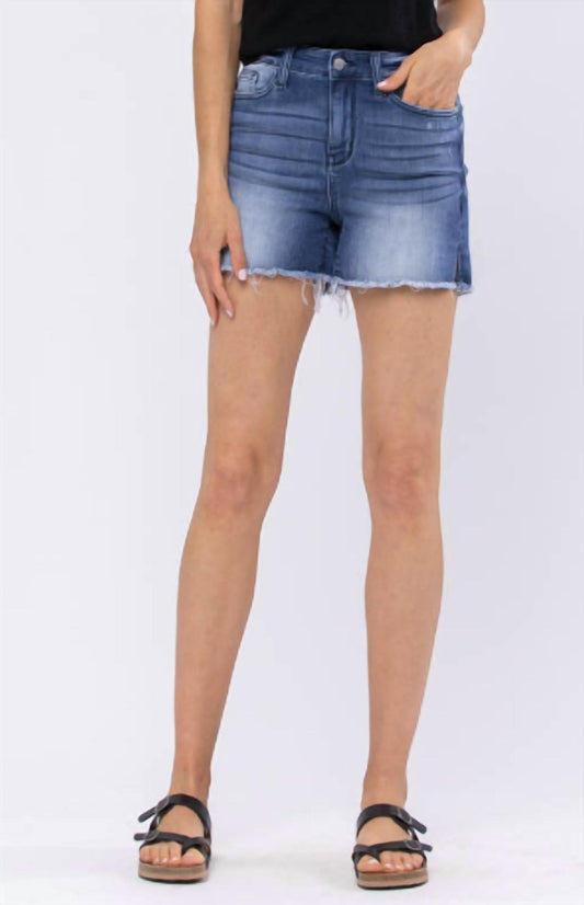 Judy Blue - Mid Rise Side Slit Cut Off Shorts