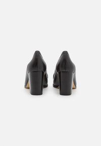 Michael Kors - Women's Rory Heeled Loafer