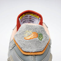 Reebok - Men's Looney Tunes Classic Legacy Az Shoes