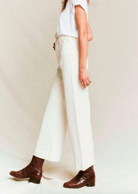 THE GREAT. Seafair Wide Leg Jeans in vintage stone - women's jeans - detail view
