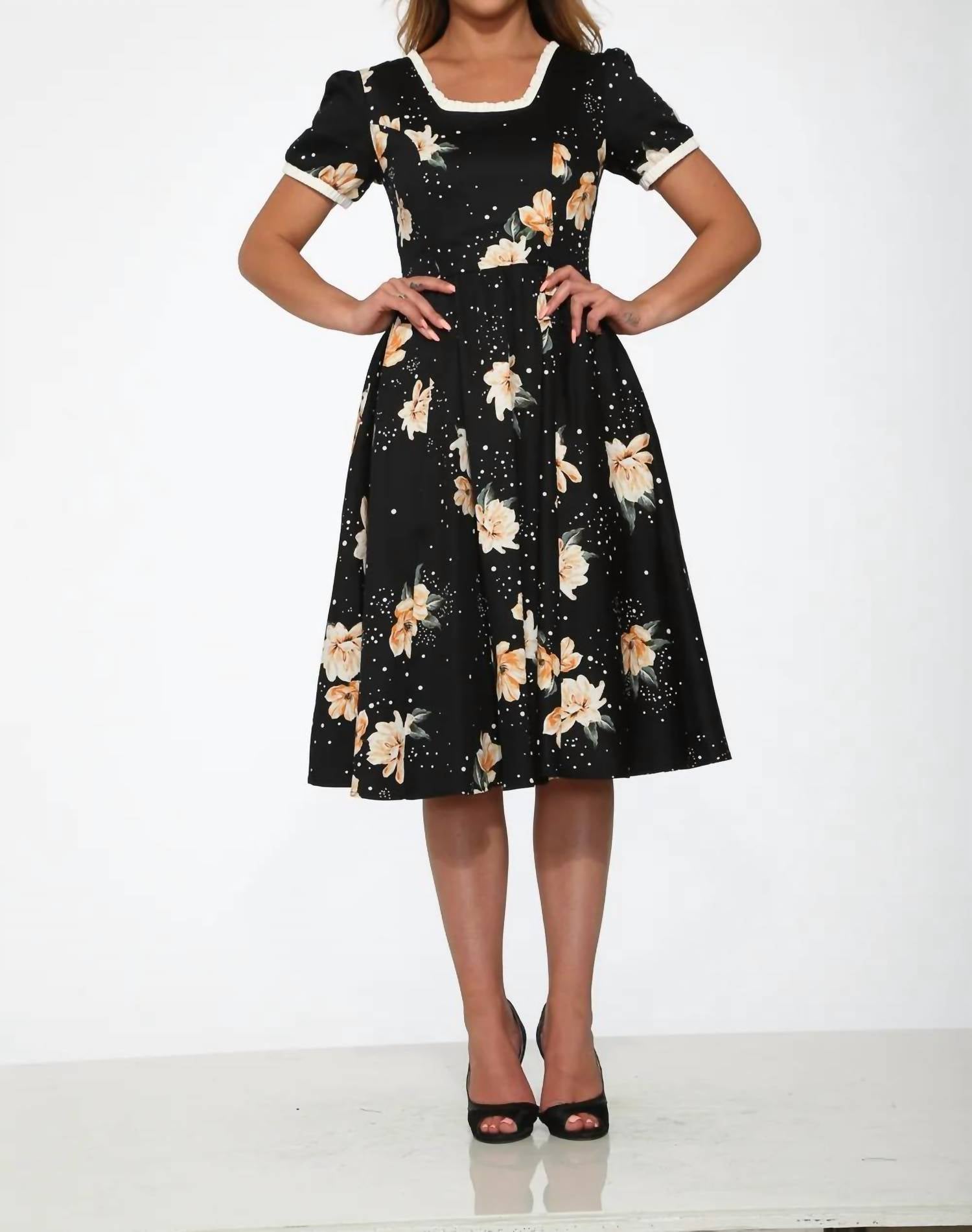 Orchid Bloom - Short Sleeve Floral Dress