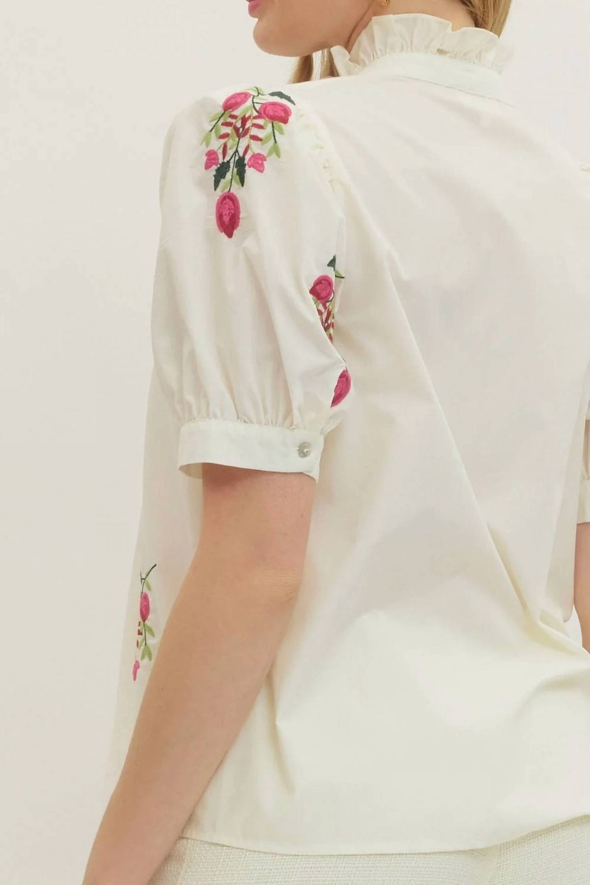 Entro - Floral Embroidered Top - Plus