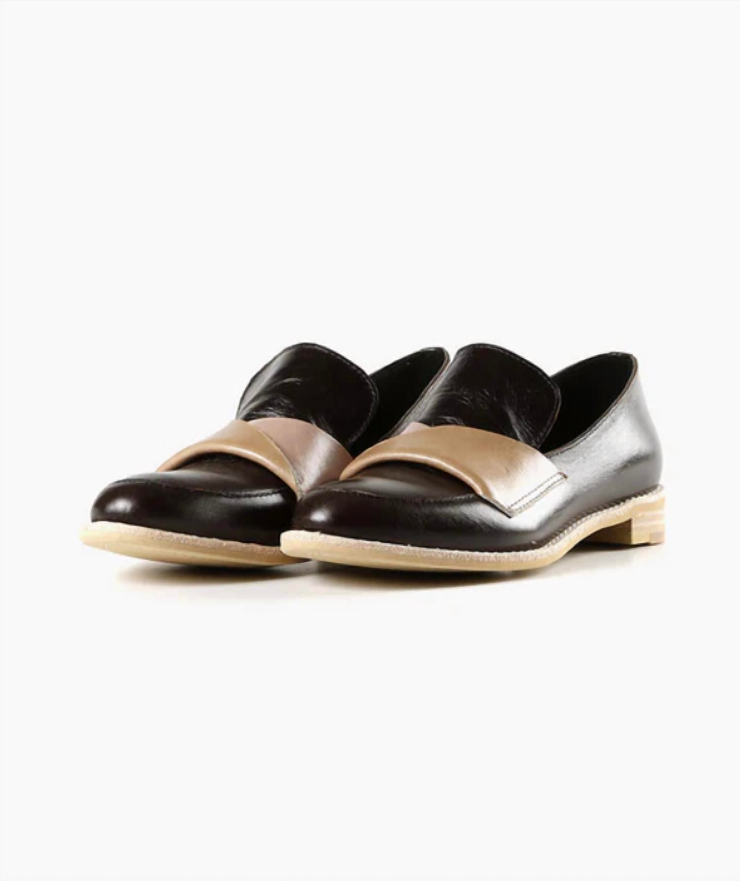 All Black - Women's Flatsash Cowman Slip-on Loafers