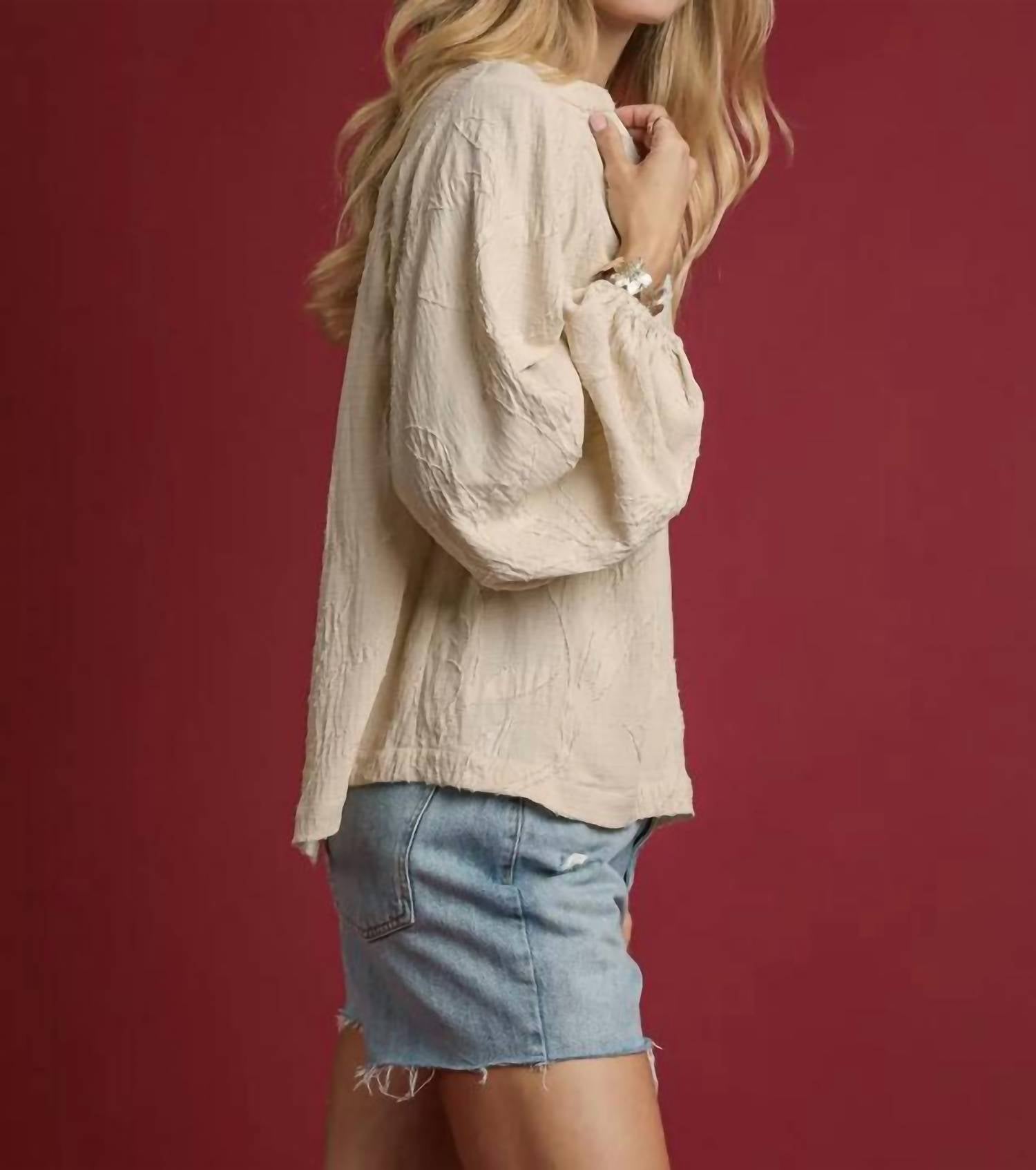Umgee - Textured Jacquard V-neck Top