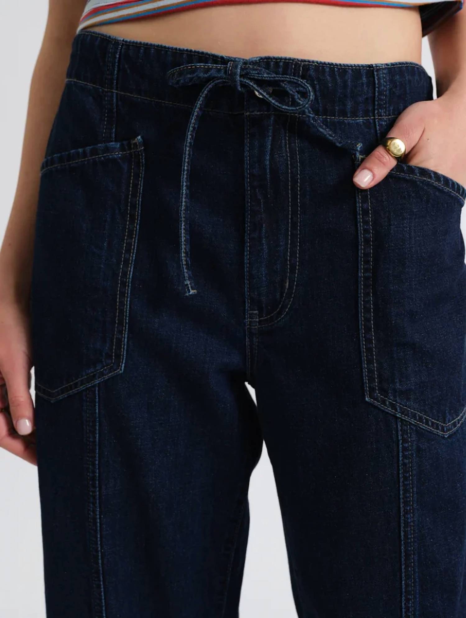Daze - Villa Tie Jean