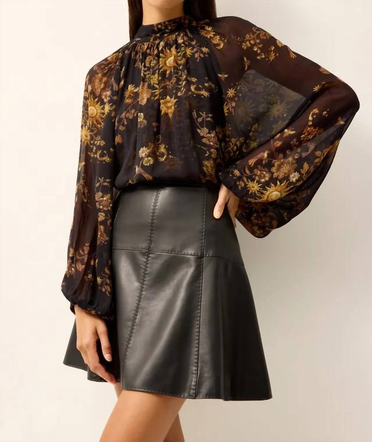 Marie Oliver - Scottie Top