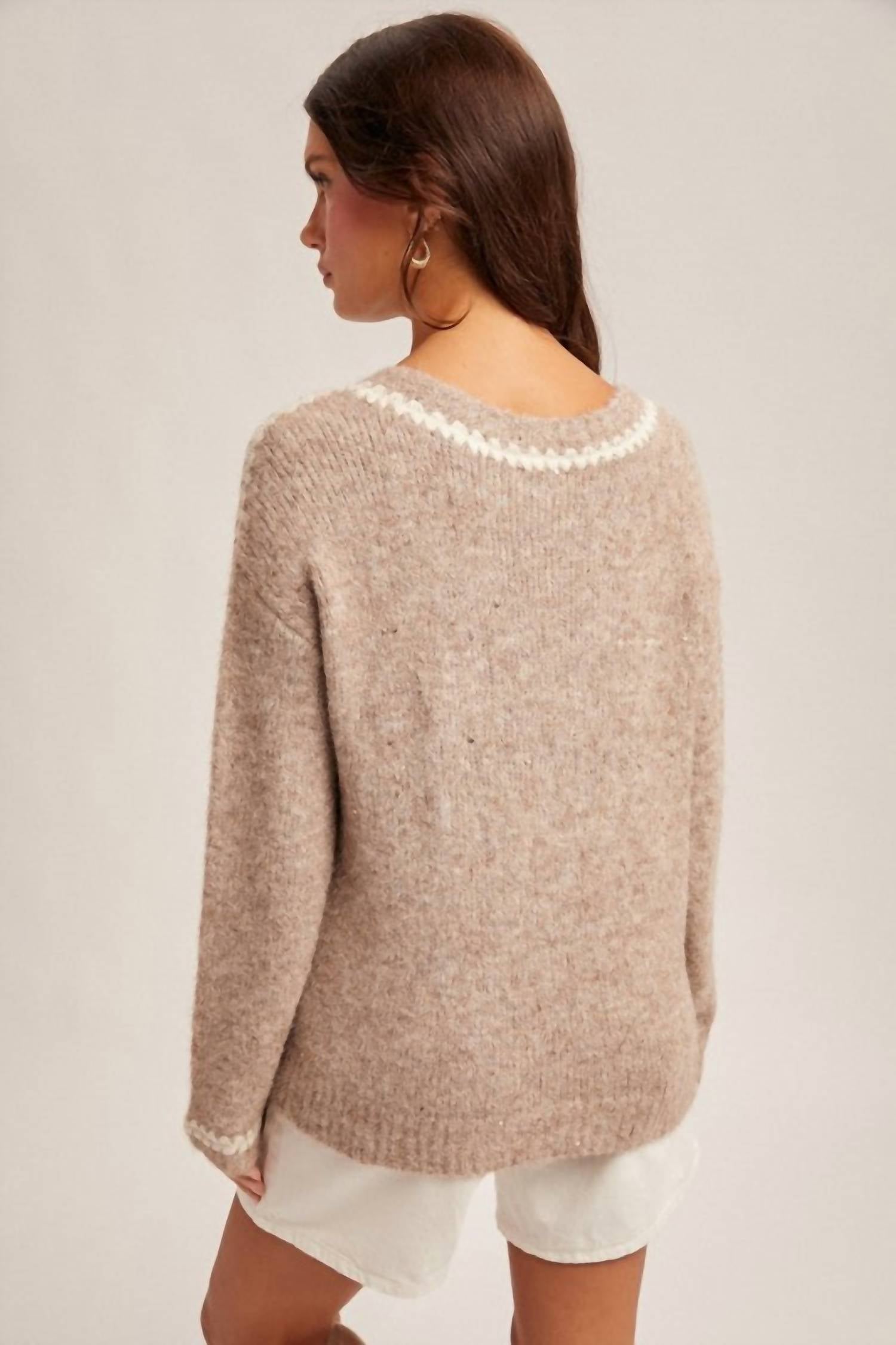 Hem & Thread - V-neck Sequin Stitch Contrast Pullover Sweater