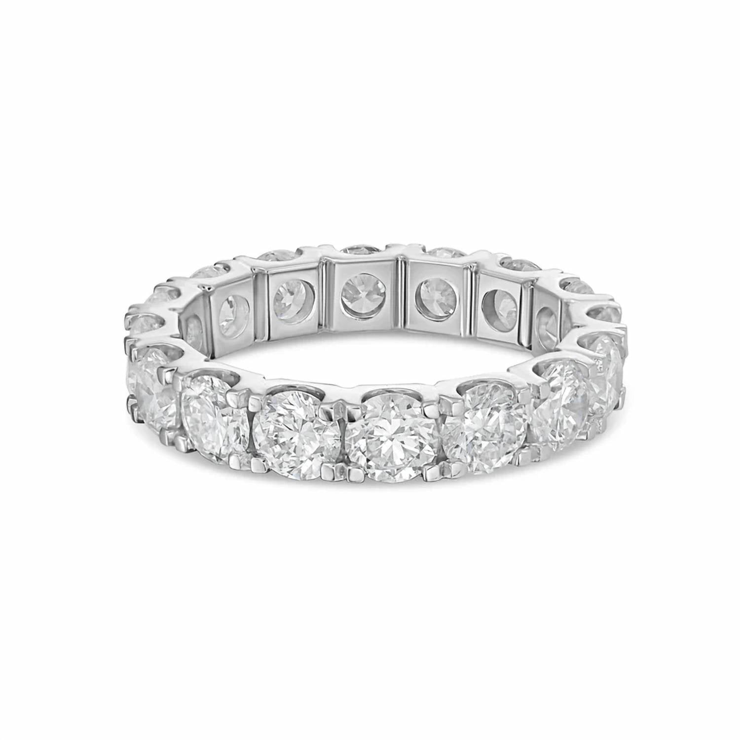 Diana M Jewels - Women's Round Lab-Grown Diamond Eternity Band (2.00 Ct) - Classic