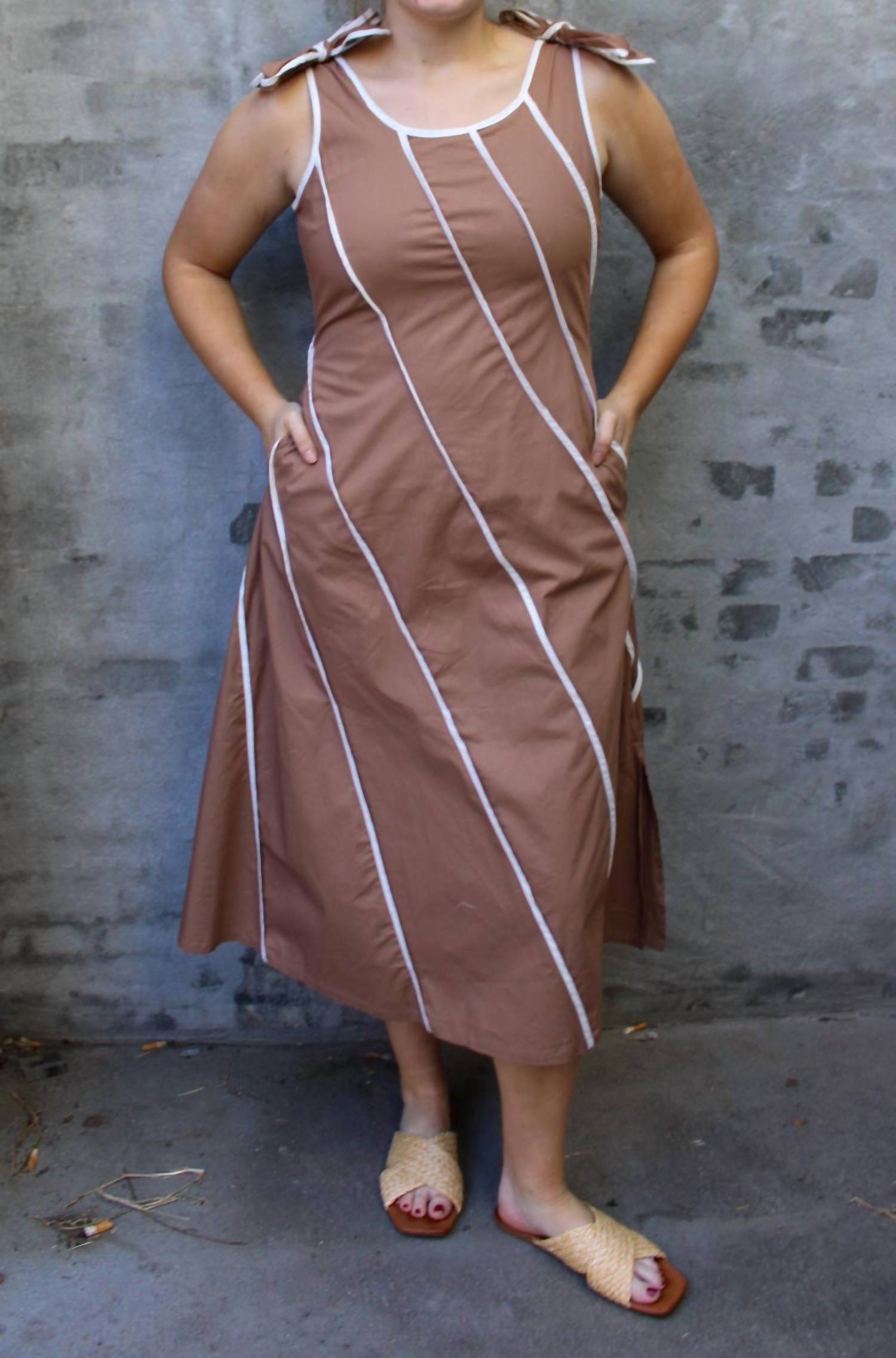 TCEC Lisa Midi Dress in mocha - women's dress