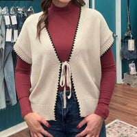 Urban Daizy - Tie Front Vest