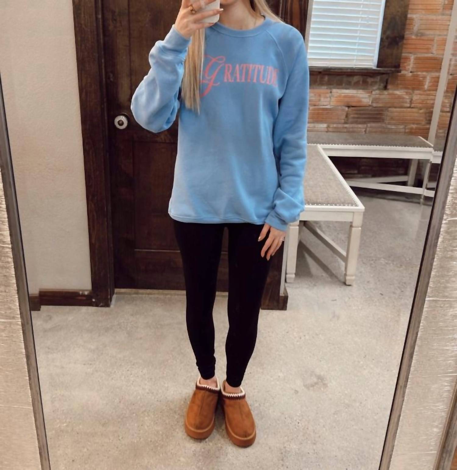 The Minted Olive - Gratitude Graphic Crewneck Sweatshirt