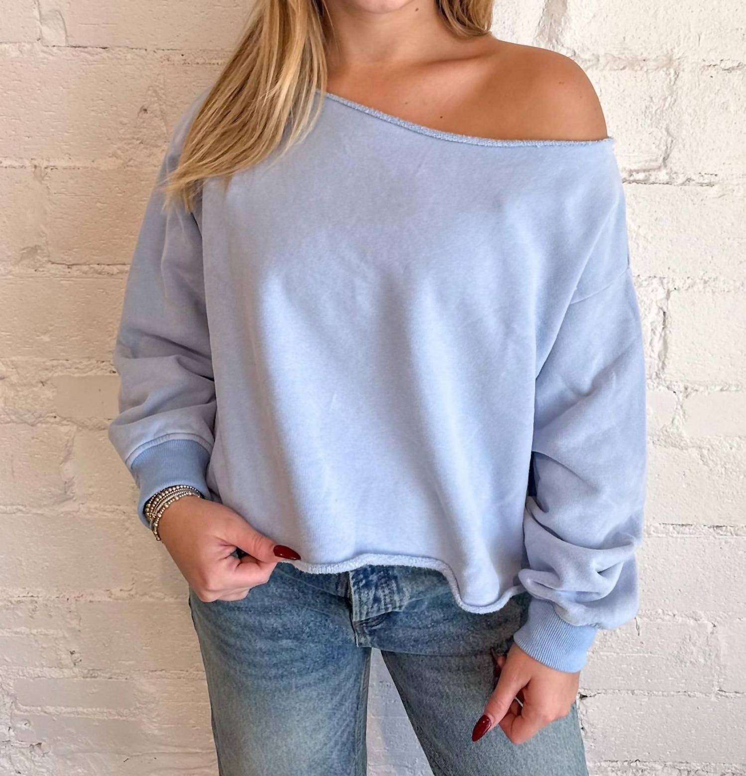Le Lis - Cozy Off Shoulder Sweatshirt