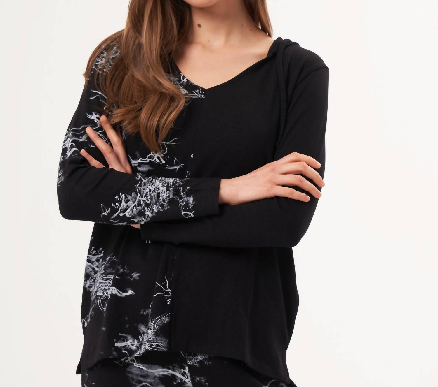 french kyss Abstract Print Two Tone V-Neck Hoodie in black white - women's top - alternate view