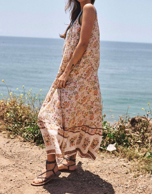 Davi & Dani - Floral Border V Neck Maxi Dress -plus