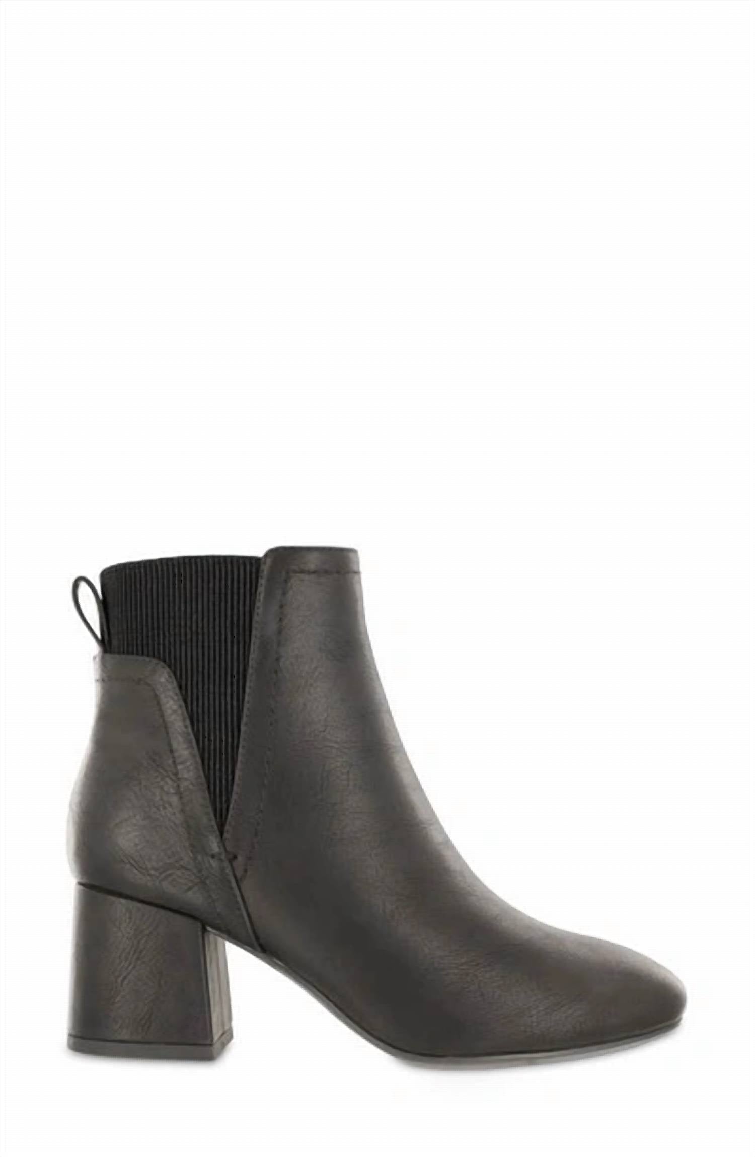 Mia - Basic Boots