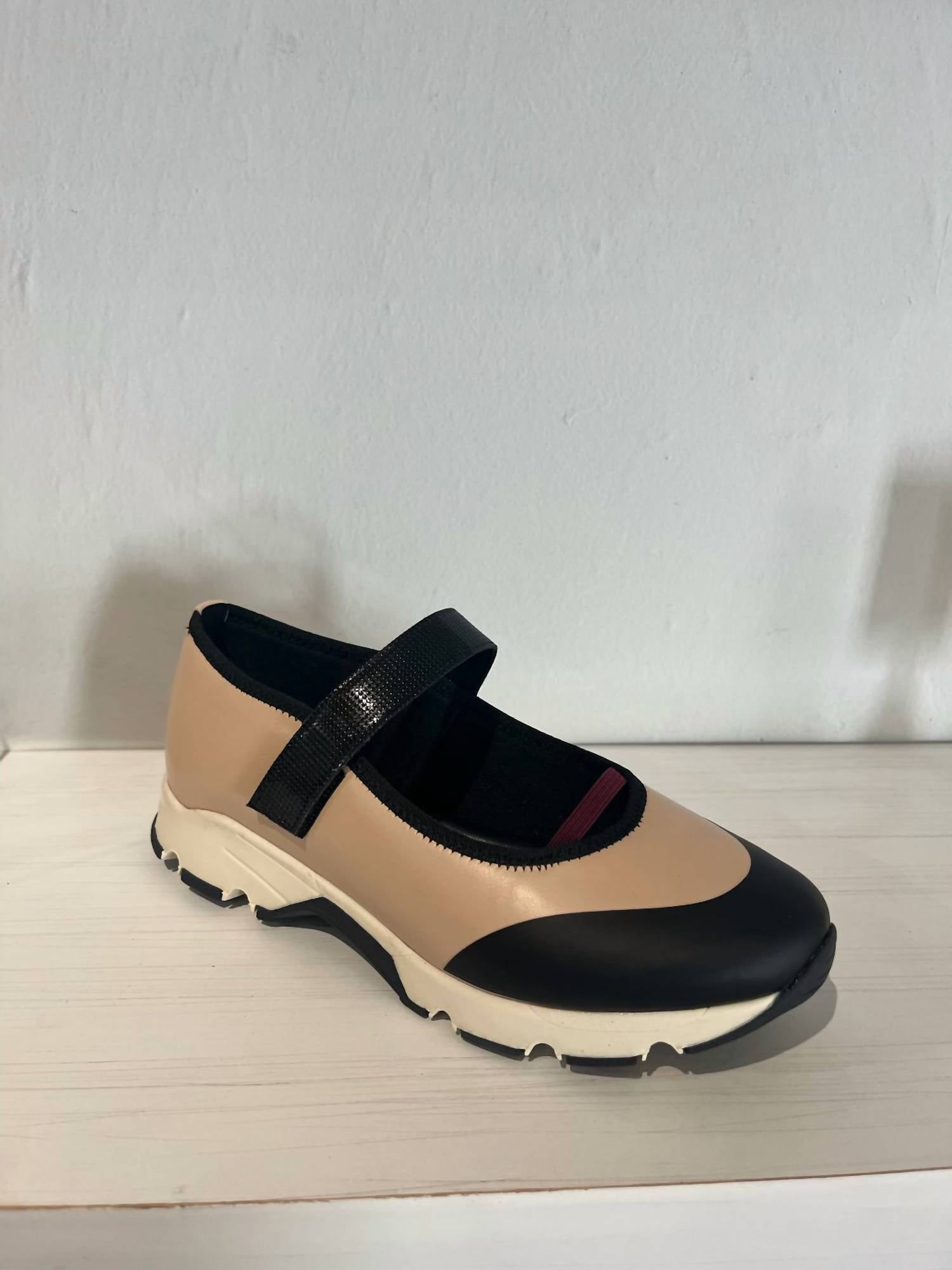 All Black - Women's Mjc 25 Shoes
