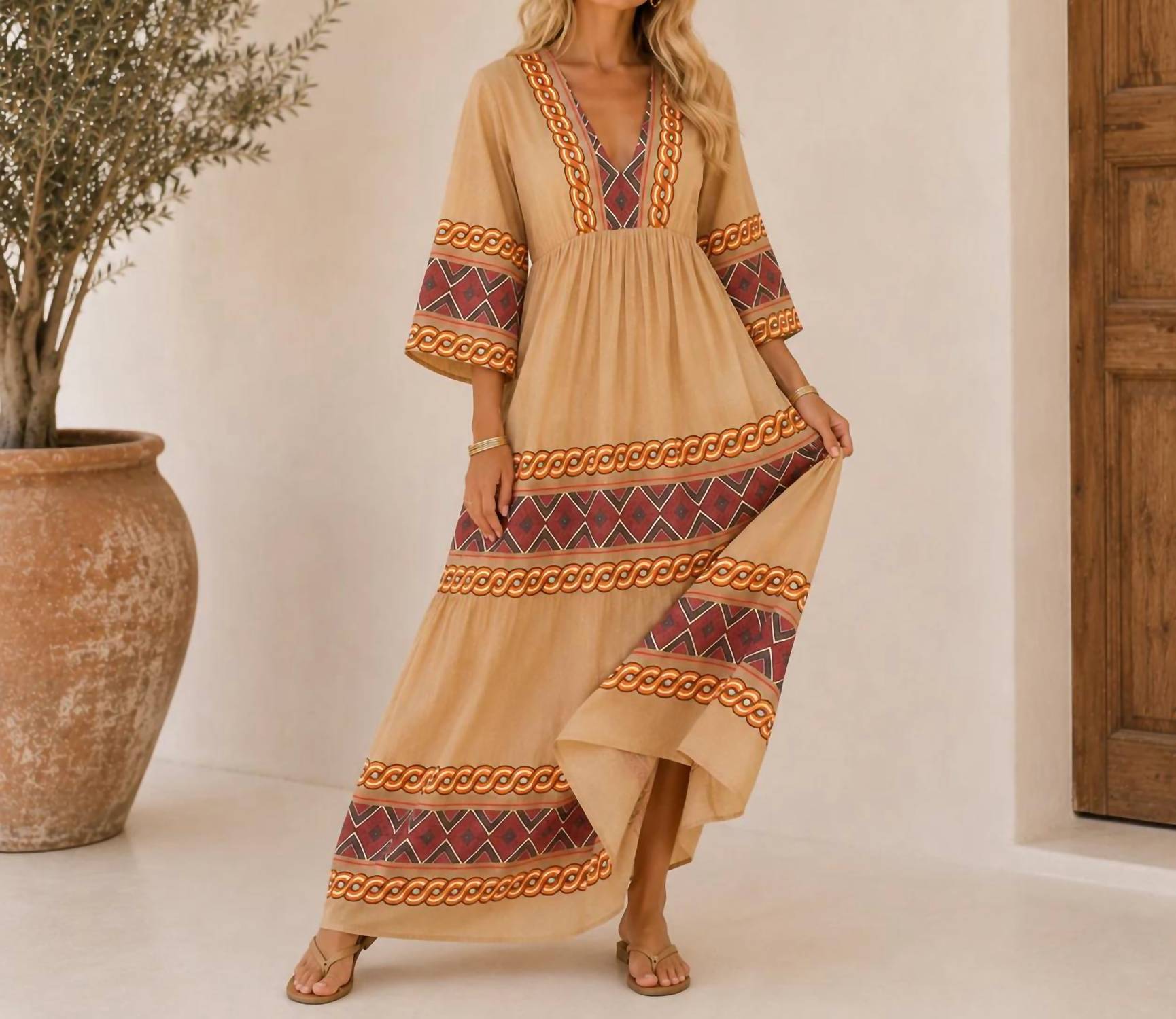 Mystery Resort - Delphi Maxi Dress