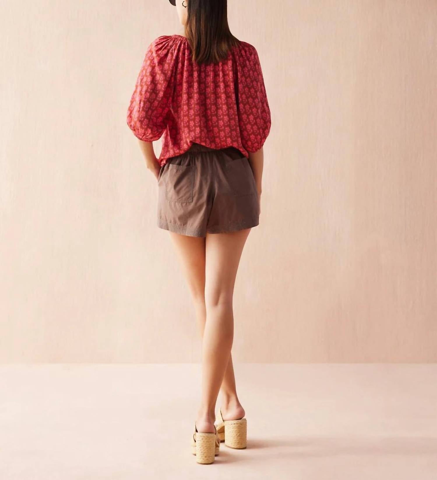 Omika - Isla Elastic Sleeve Blouse