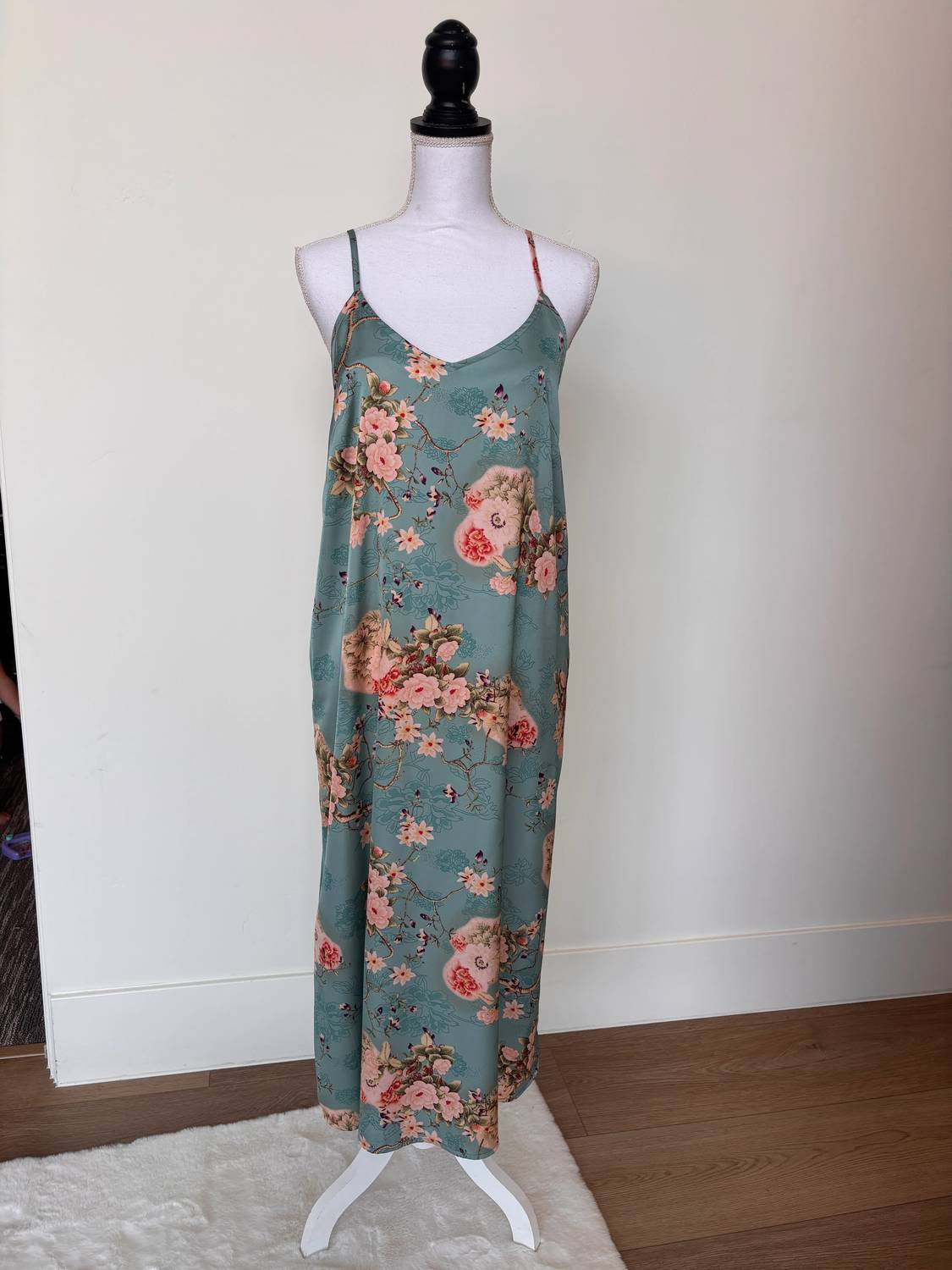Paparazzi - Women's Talisay Slip Dress