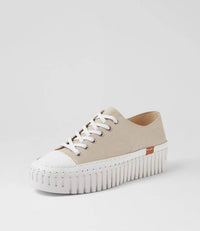 Django & Juliette - Women's Baselo Shoe