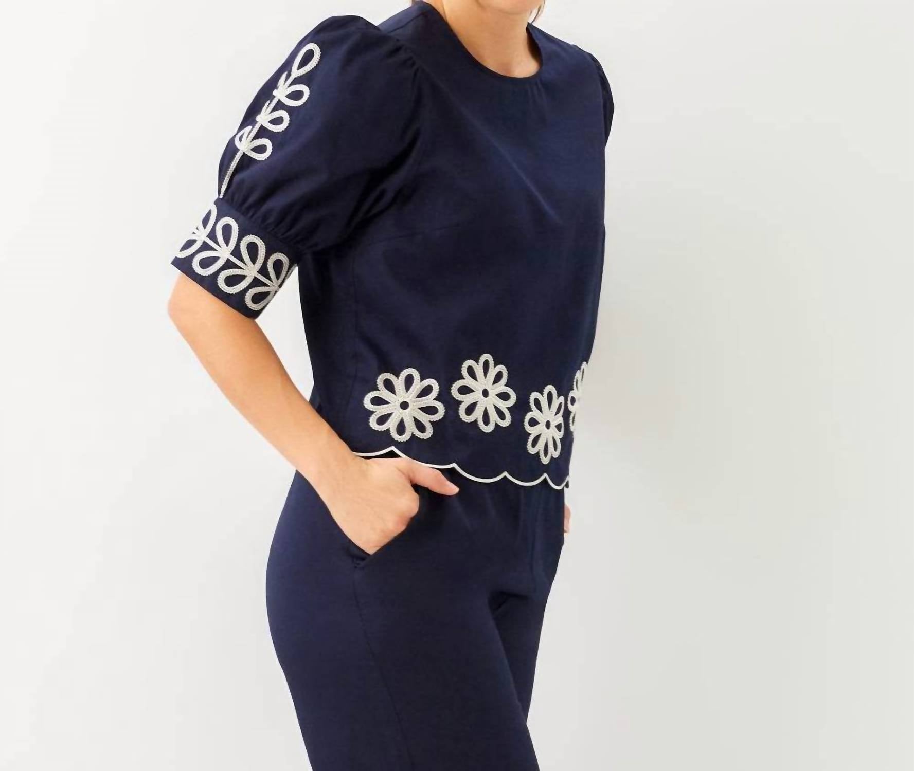 Karen Kane - Embroidered Blouson Sleeve Scallop Top