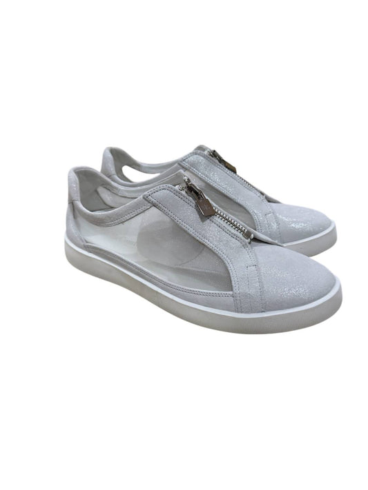 Bella Comforto - Women's Carole Zip Flat Sneaker