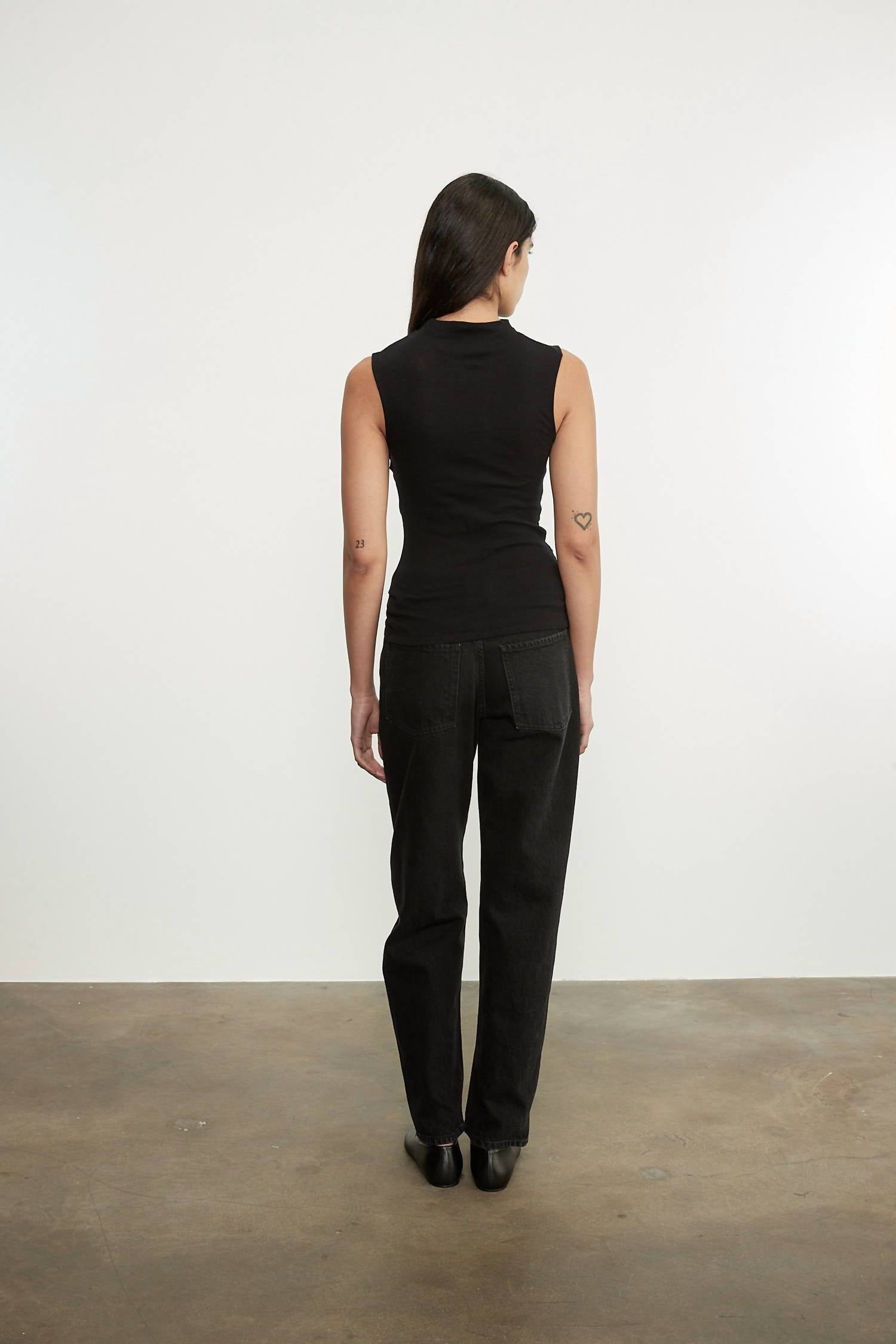 Enza Costa - CASHMERE SLEEVELESS TWIST TOP