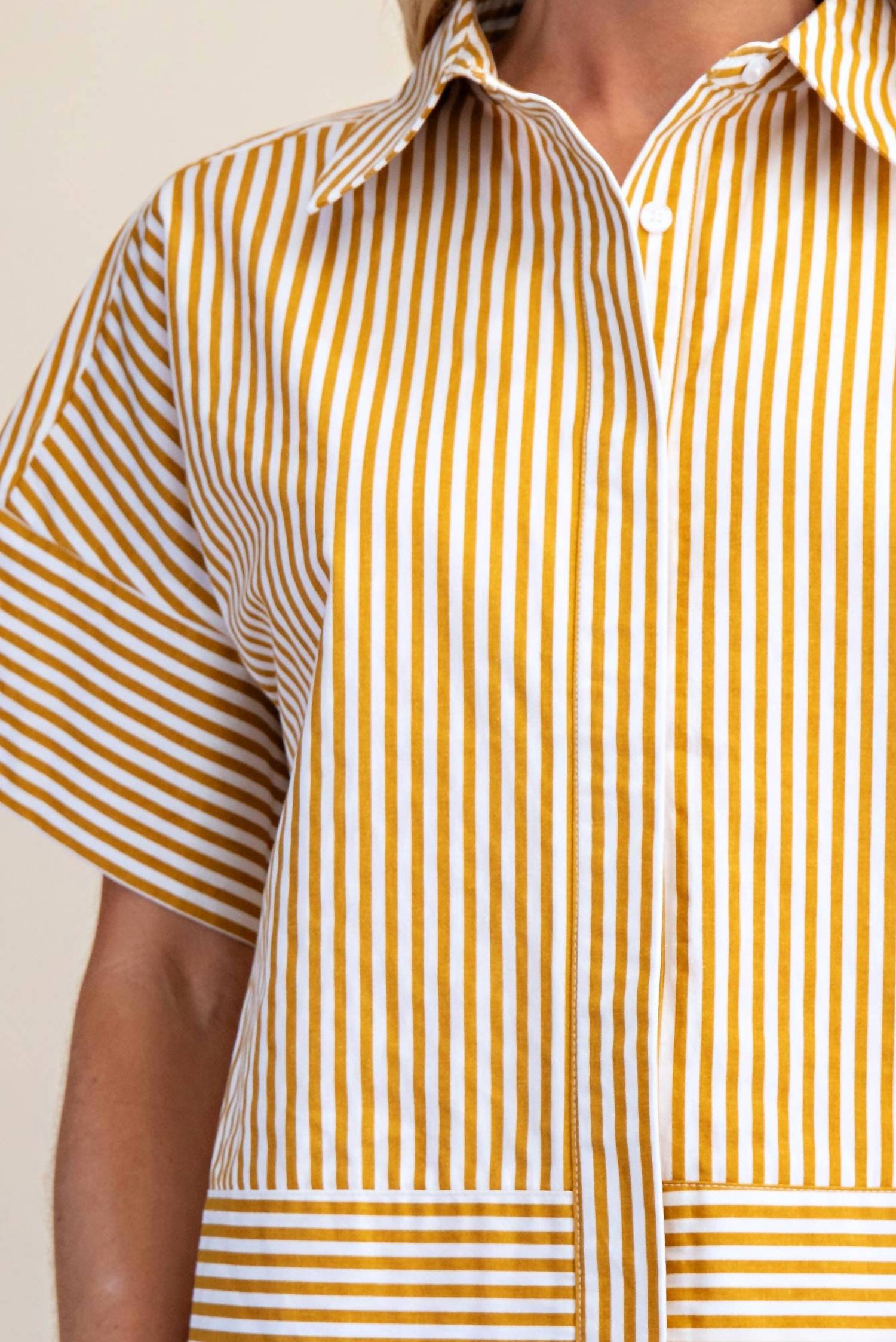Glam - Neck Band Short Sleeve Button Down Top