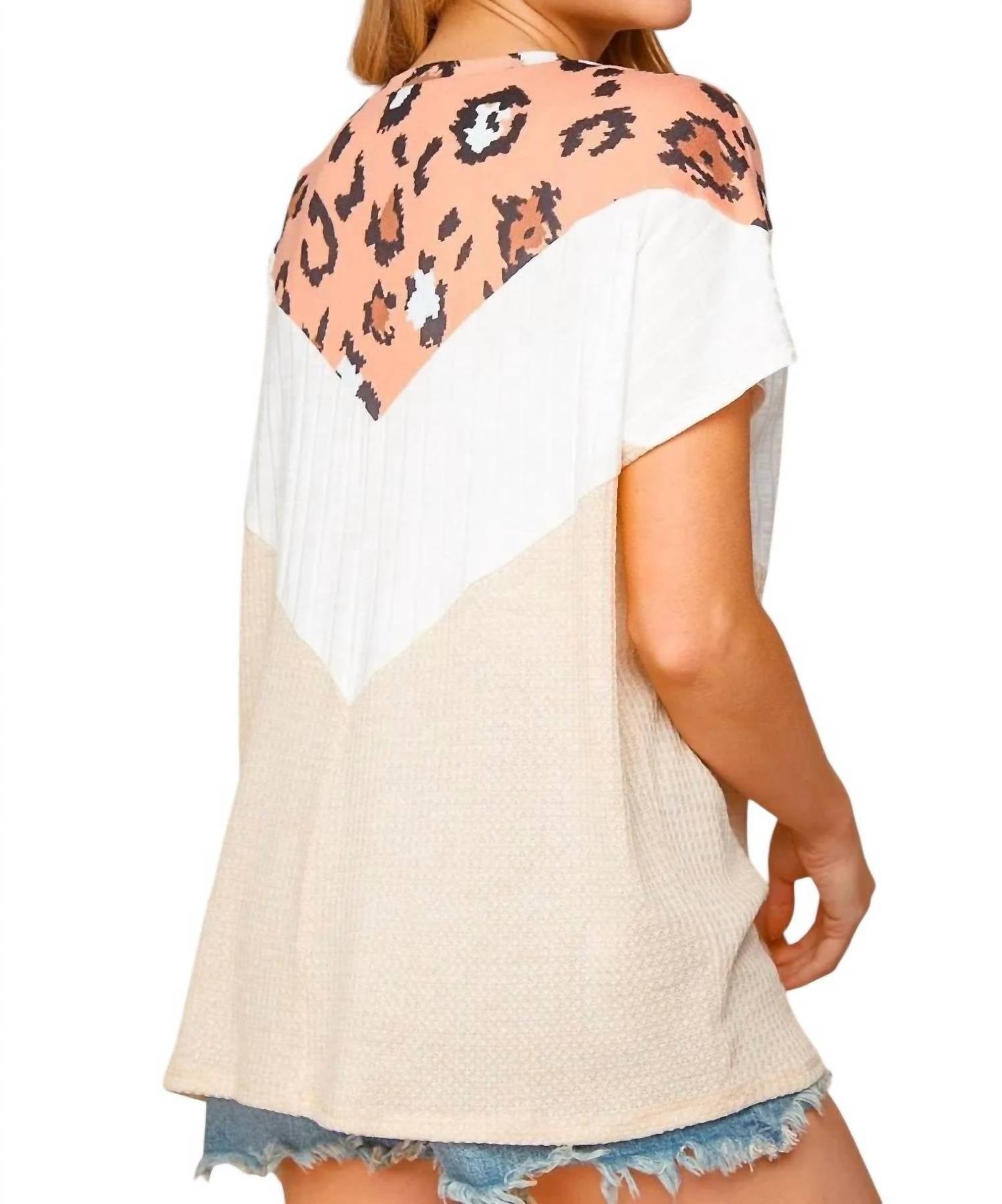Haptics - CHEVRON SHORT SLEEVE TOP