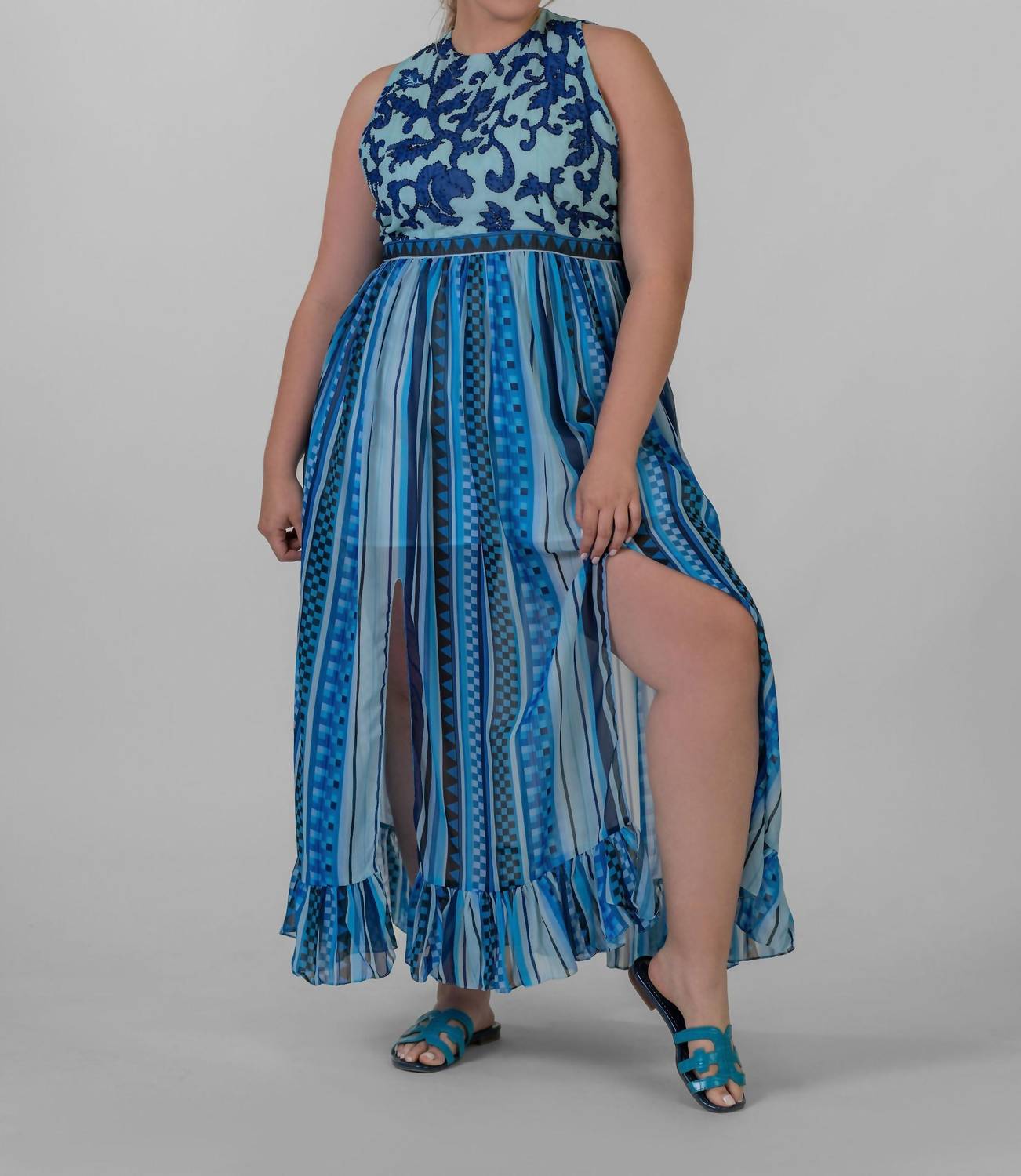 Just Bellina - CHECKERED STRIPE WAVES DRESS