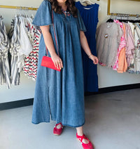 Easel - Women's Wing Sleeve Dress