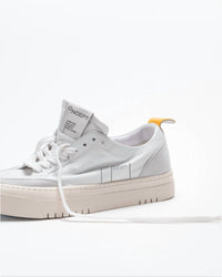 Oncept - Women's London Shoes