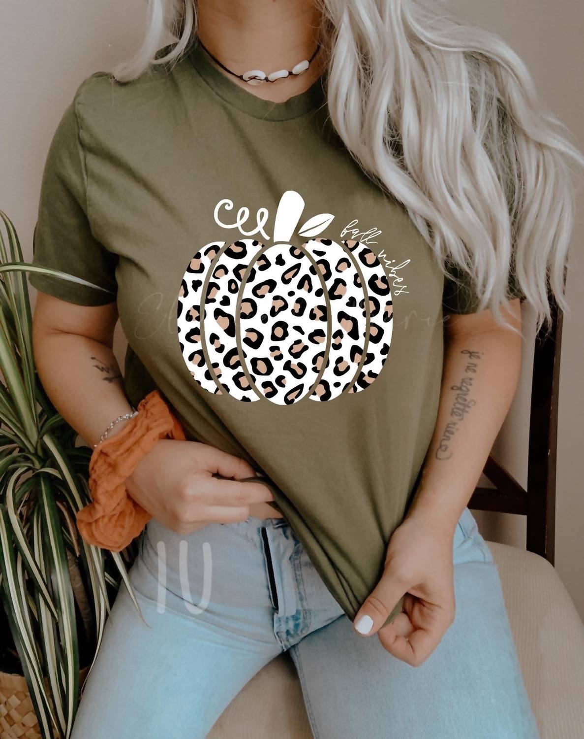 Fall Vibes Leopard Pumpkin Tee