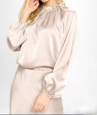 Reneec. - Solid Satin Ruffle Top