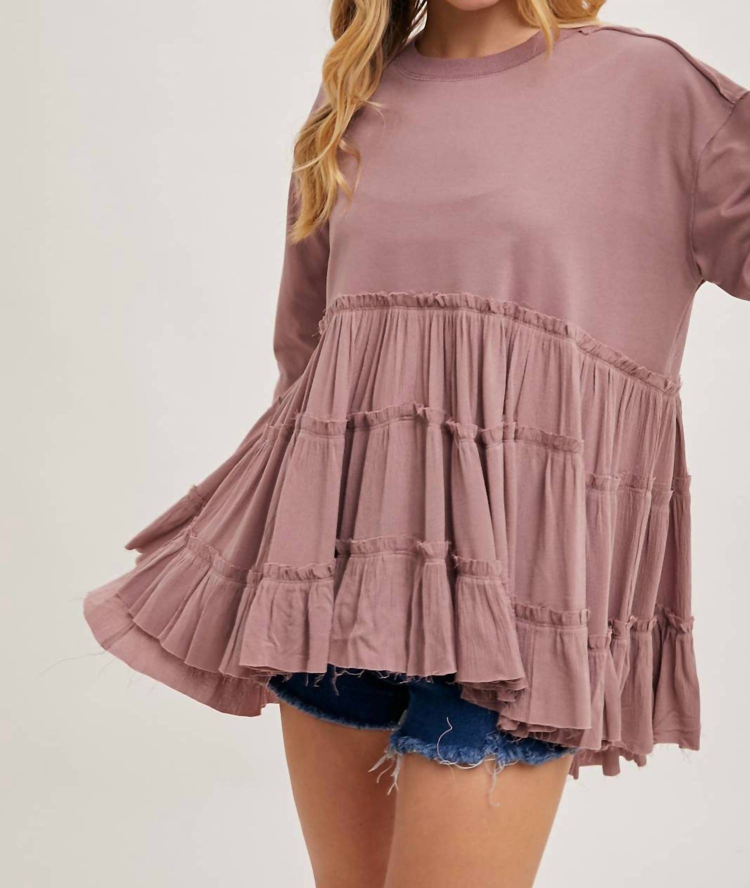 Bluivy - Women's Tiered Ruffle Hem Sweatshirt