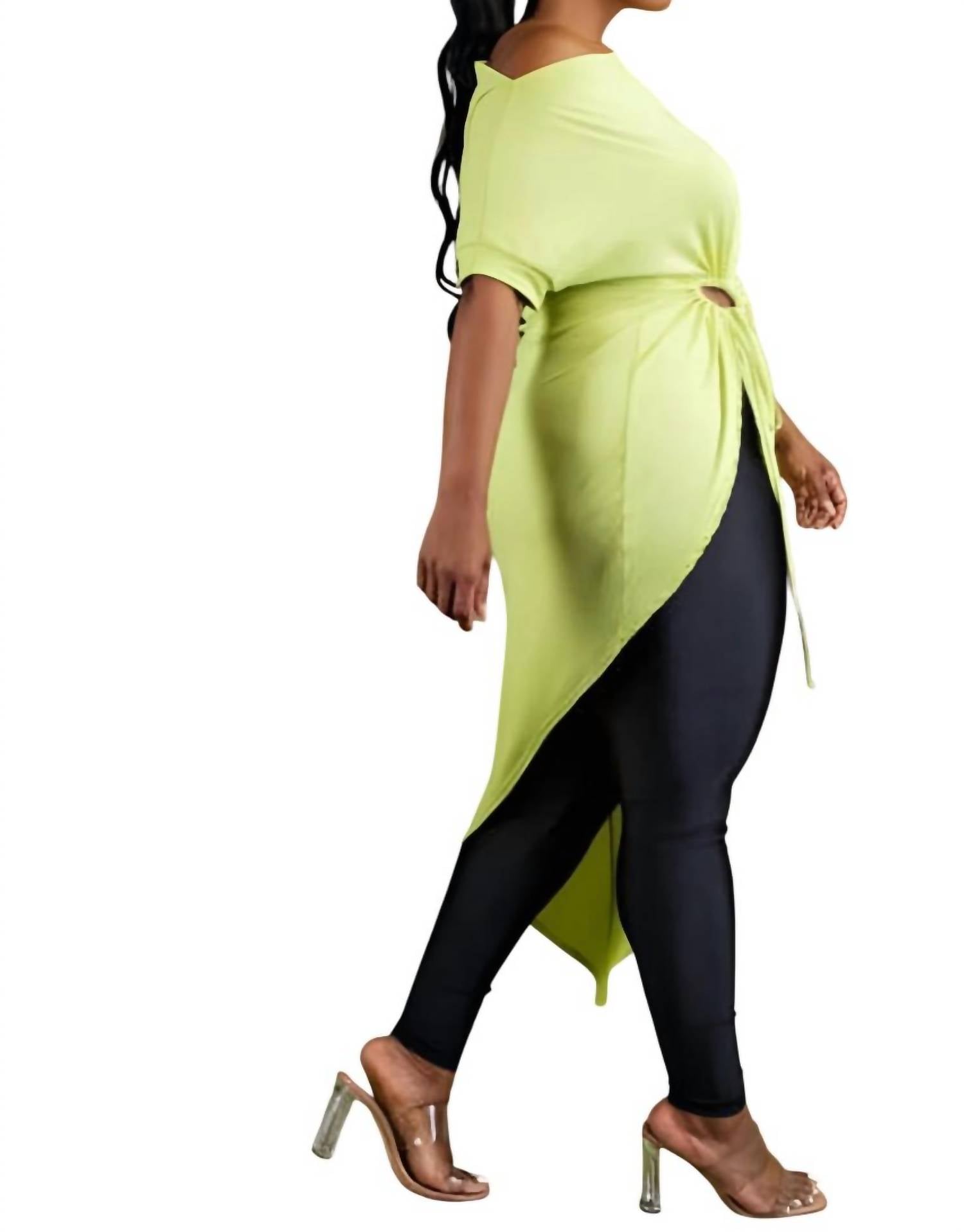 Curve Market - To The Point Tunic Top - Plus