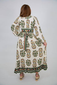 Urban Daizy - Boho Medallion Print Wrap Maxi Dress