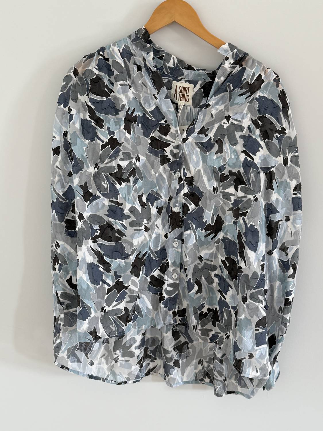 A SHIRT THING Women's Floral Jacquard Blouse in mist - women's blouse