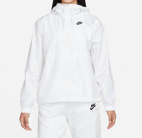Nike - Women's Sportswear Essential Repel Jacket
