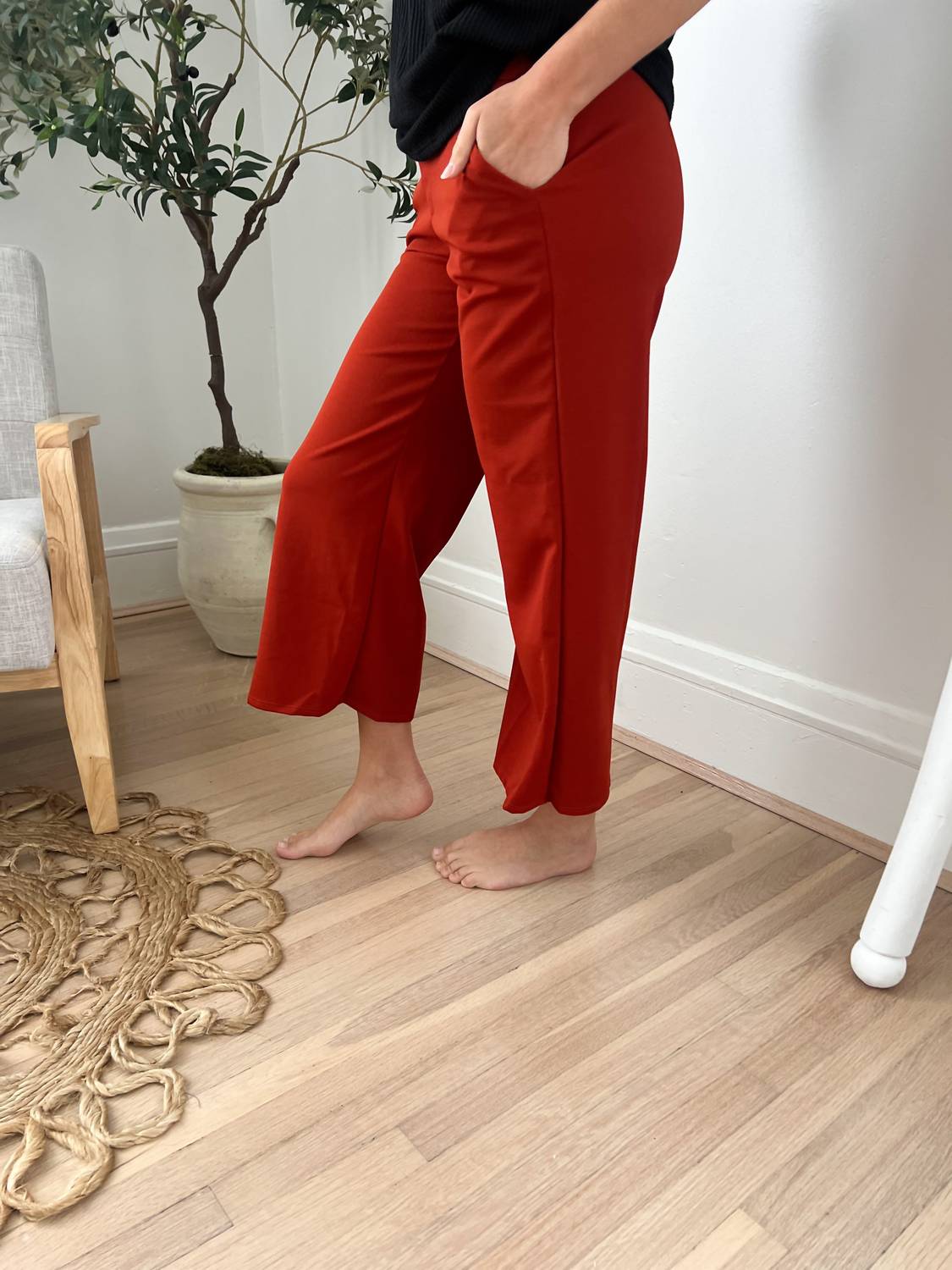 Heimish Usa - Lucy Wide Leg Stretchy Crop Pants