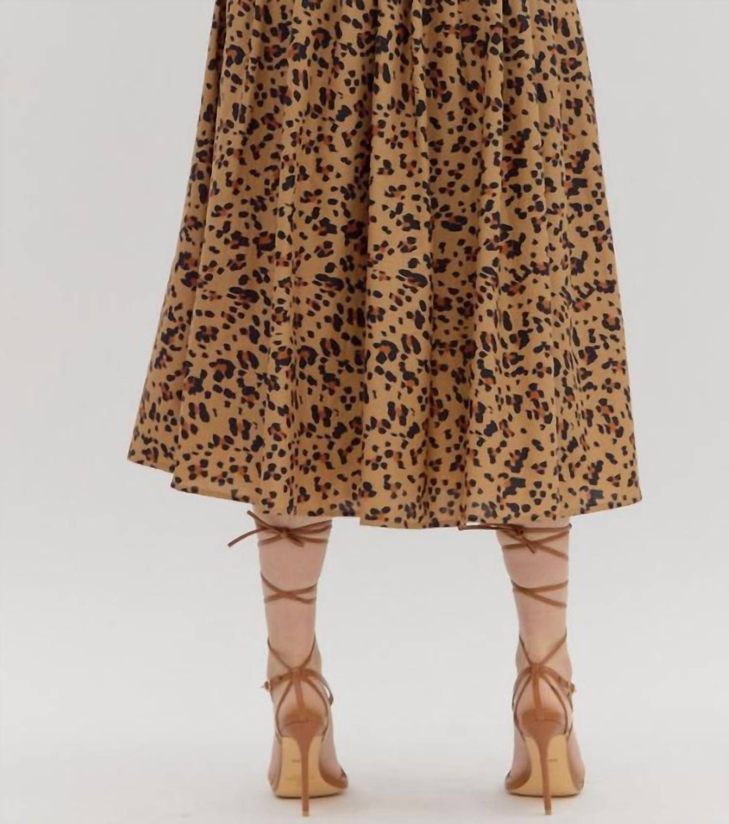 Entro - Women's Untamed Midi Skirt