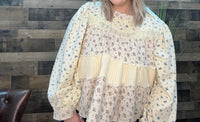 Pol - Ditsy Floral Tiered Ruffle Pearl Accent Top