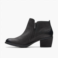 Clarks - Women's Neva Lo Ankle Boots