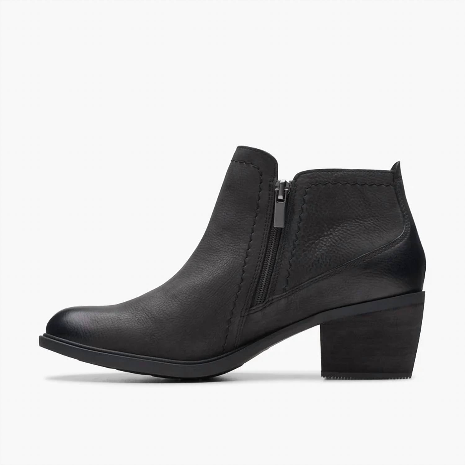 Clarks - Women's Neva Lo Ankle Boots