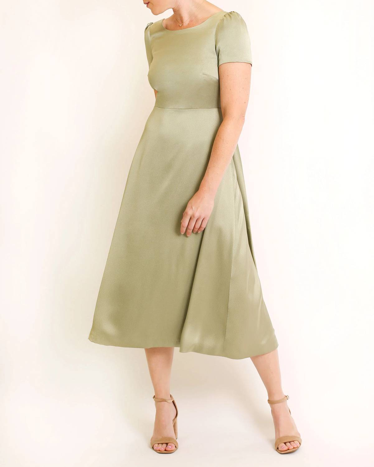 Camilyn Beth - Elin Midi Dress