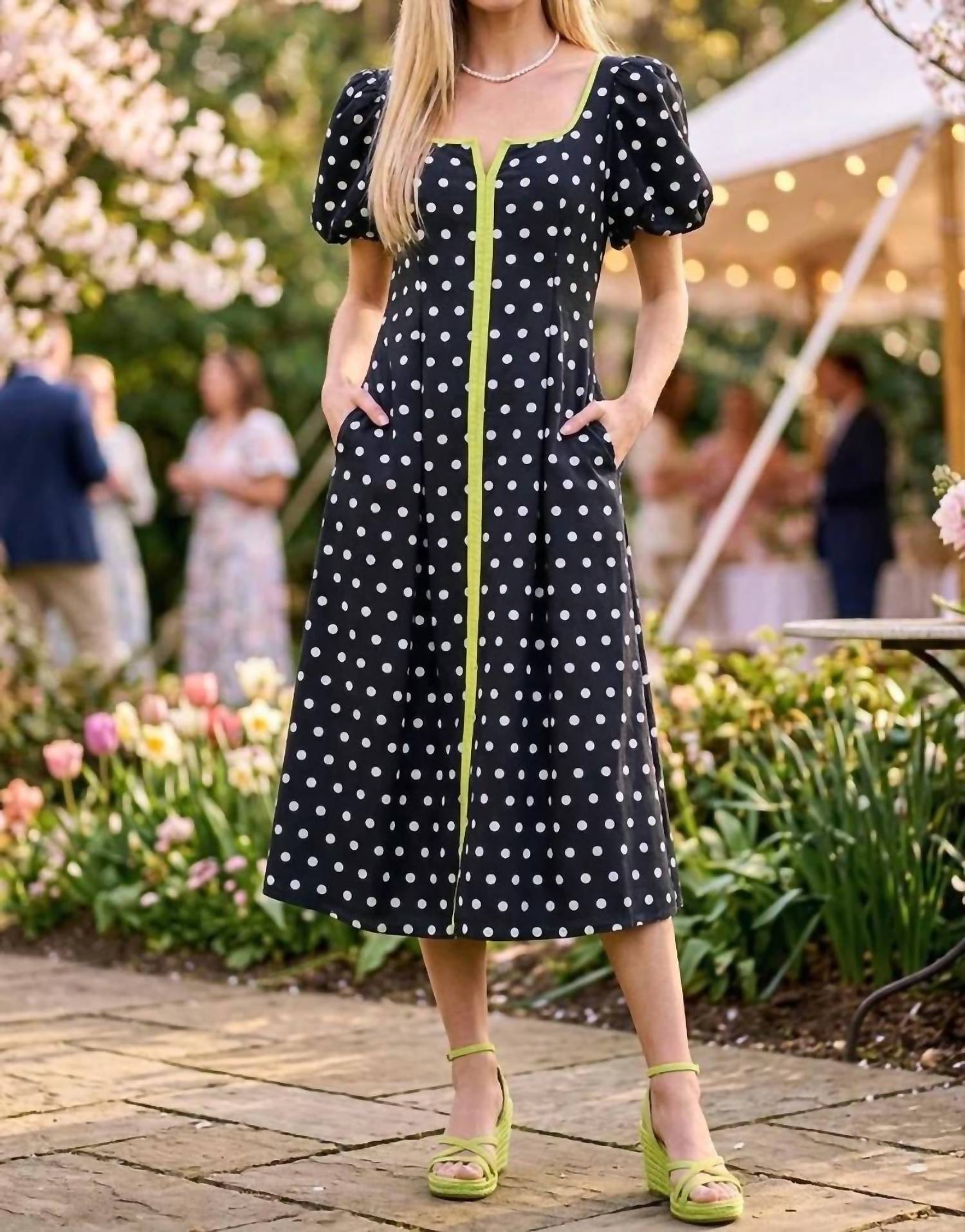 Entro - Polka Dot Puff Sleeve Midi Dress