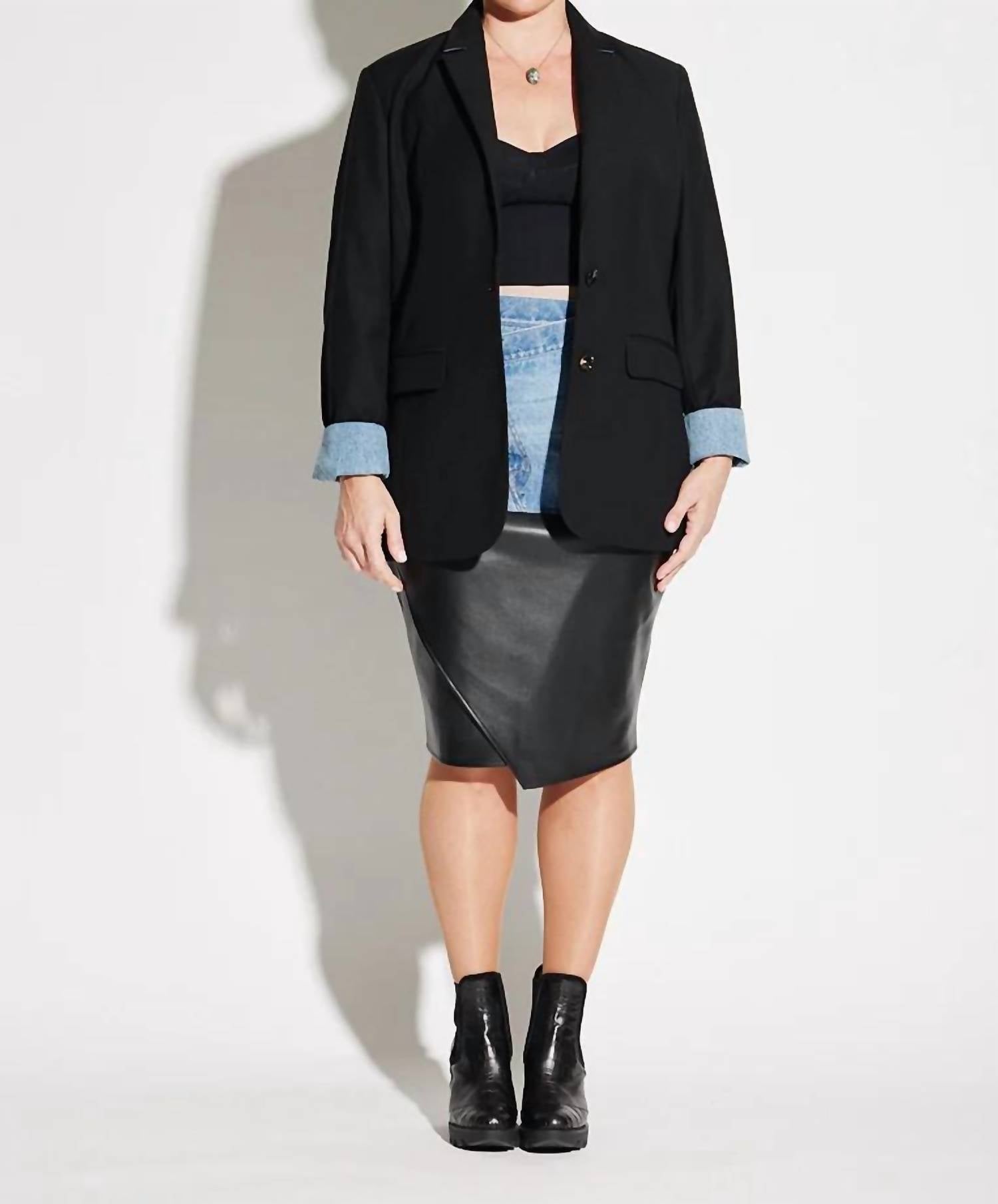 Circular Path - Donna Tailored Blazer